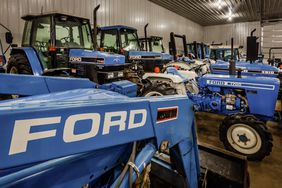 Davd Burbachâs Ford & New Holland collection