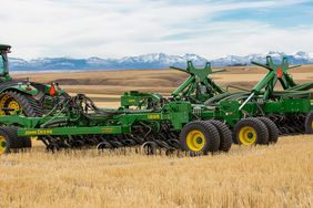 John-Deere-1895-60-foot