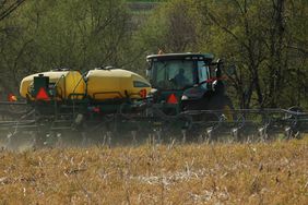 Gaesser-planting-corn