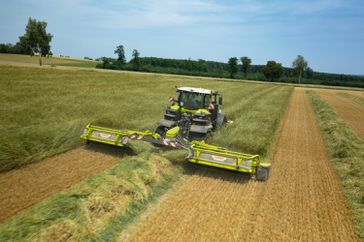 Claas DISCO 9700 RC AUTO SWATHER