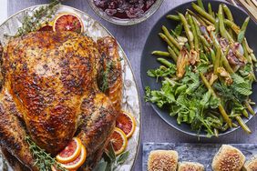 thanksgiving-table-spread