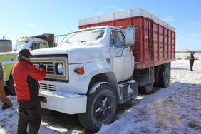 Straight truck at auction