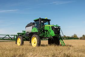 John-Deere-R4044-Sprayer