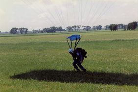 Jerry Nelson lands safely