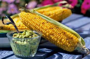 Grilled sweet corn