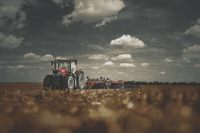 The Case IH AFS Connect Puma tractor in the field.