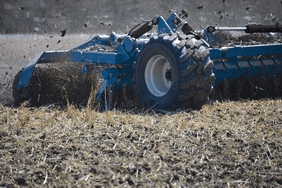 Kinze-Mach-Till